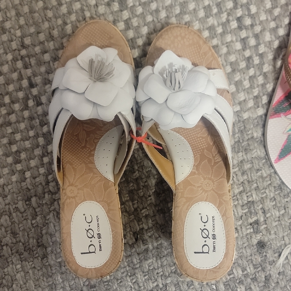 b.o.c. Tan and White Sandals Soft Moccasin Design
